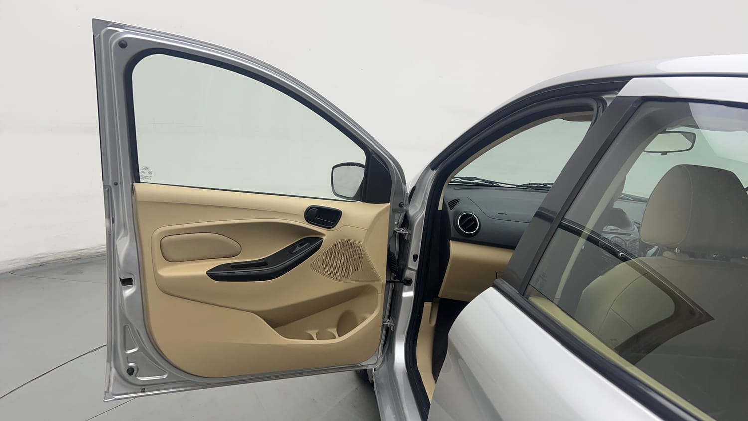 2015 Ford Figo Aspire Titanium 1.2 Ti-VCT-21