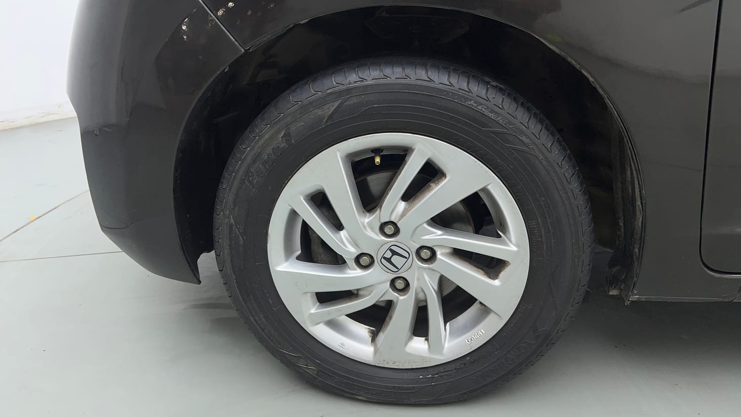 2016 Honda Jazz V AT Petrol-34