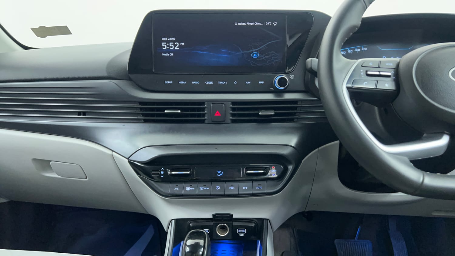 Used 2025 Hyundai New i20 Asta (O) 1.2 IVT Petrol Automatic interior MUSIC SYSTEM & AC CONTROL VIEW