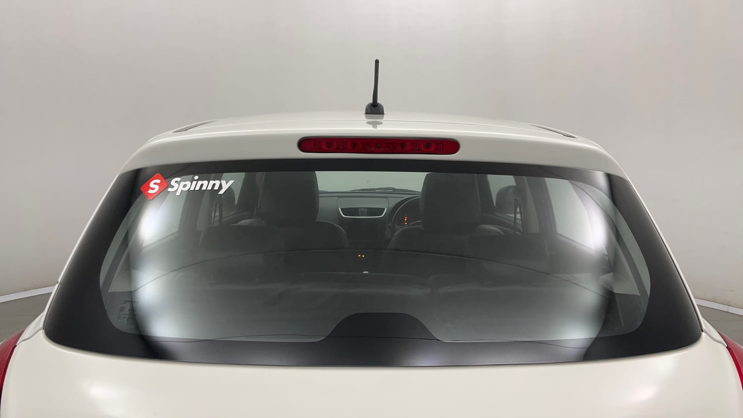 Used 2017 Maruti Suzuki Swift Lxi (O) Petrol Manual exterior BACK WINDSHIELD VIEW