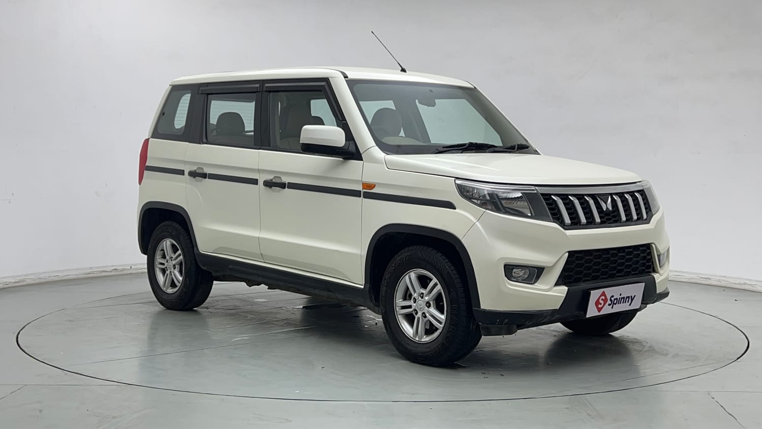 2023 Mahindra Bolero Neo N10-6