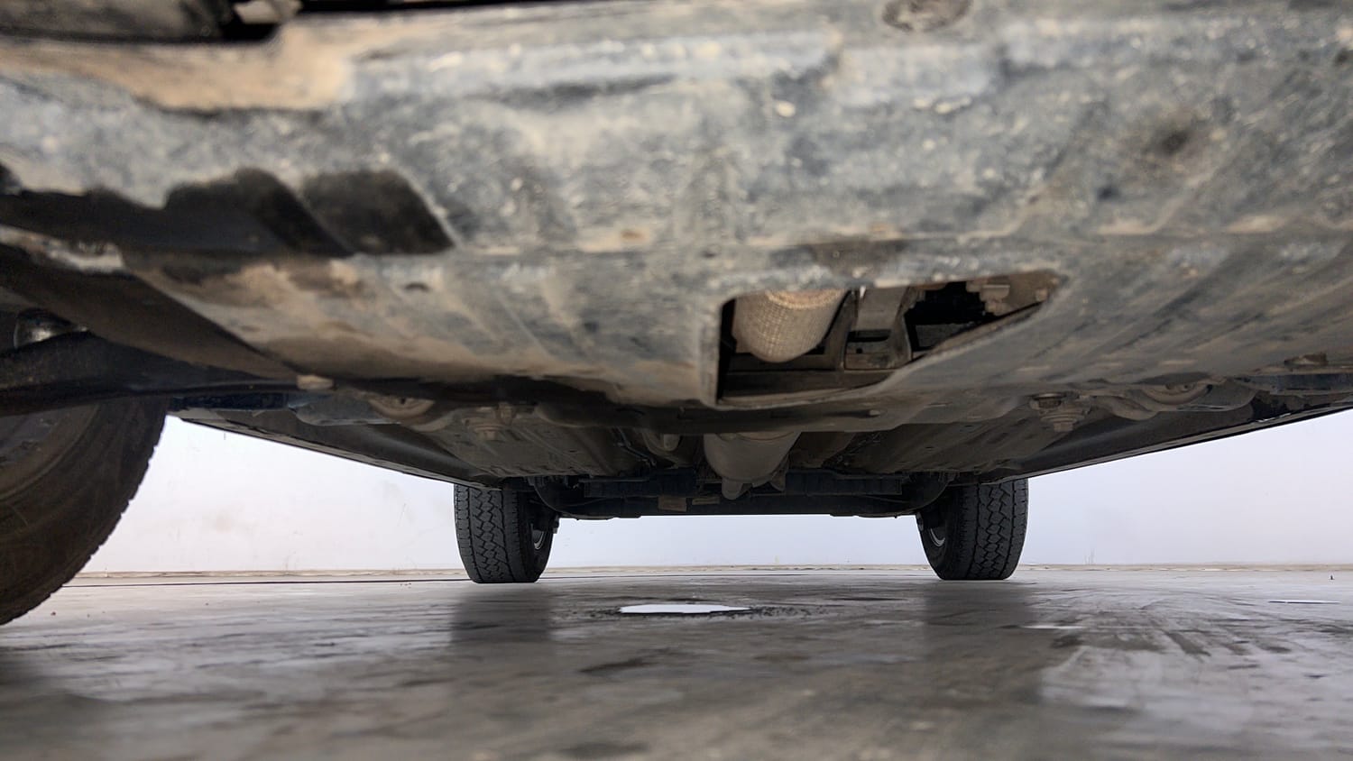 Used 2019 Tata Harrier XZ Diesel Manual extra FRONT LEFT UNDERBODY VIEW