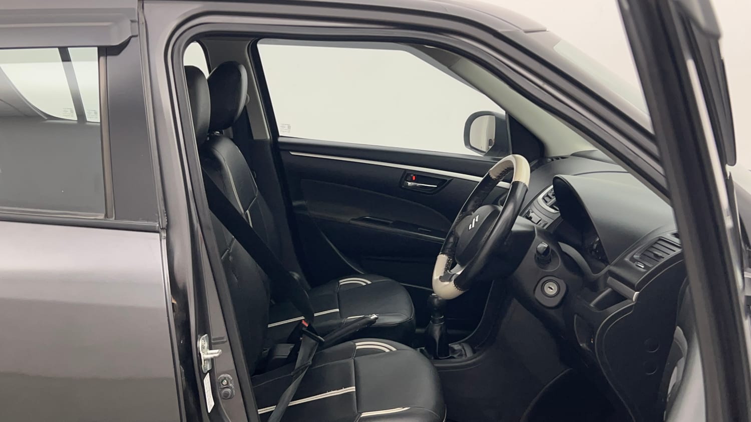 Used 2015 Maruti Suzuki Swift VXi Petrol Manual interior RIGHT SIDE FRONT DOOR CABIN VIEW