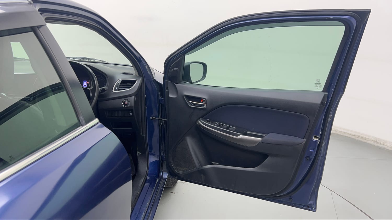 Used 2020 Maruti Suzuki Baleno Alpha Petrol Manual interior RIGHT FRONT DOOR OPEN VIEW