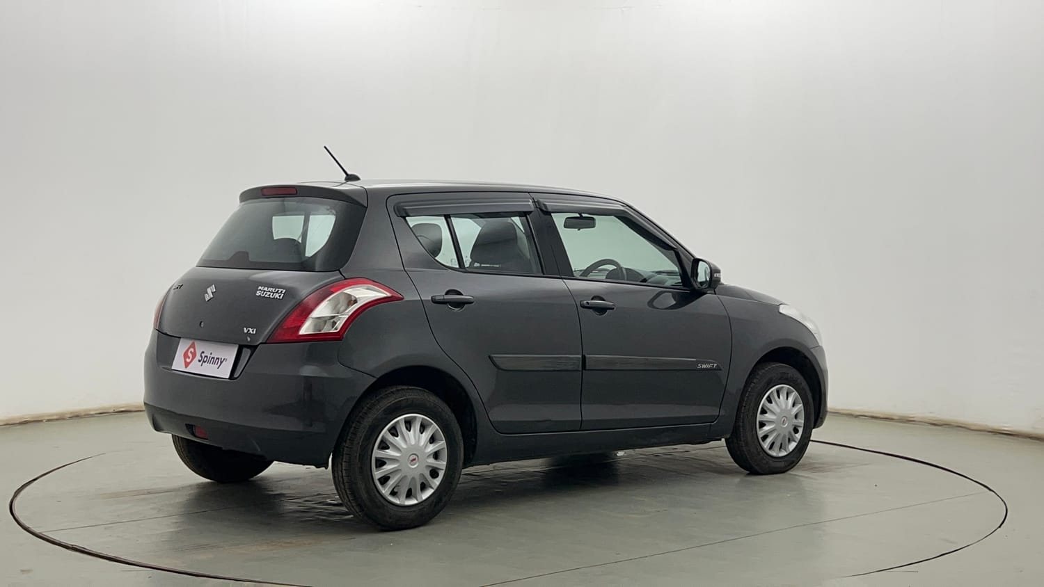 Used 2015 Maruti Suzuki Swift VXi Petrol Manual exterior RIGHT REAR CORNER VIEW