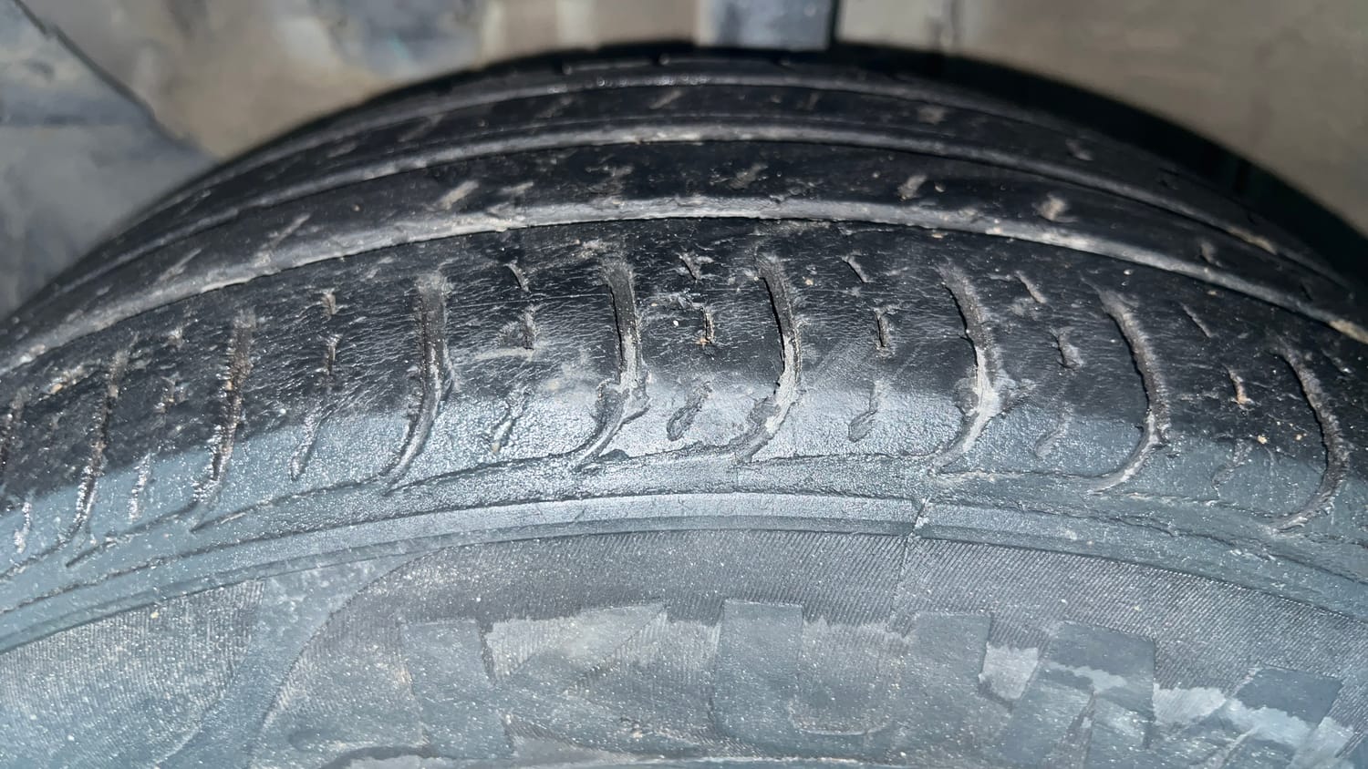 Used 2020 Kia Seltos HTK Plus 1.5 Petrol Manual tyres LEFT FRONT TYRE TREAD VIEW