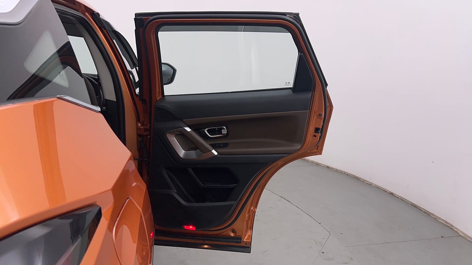 Used 2019 Tata Harrier XZ Diesel Manual interior RIGHT REAR DOOR OPEN VIEW