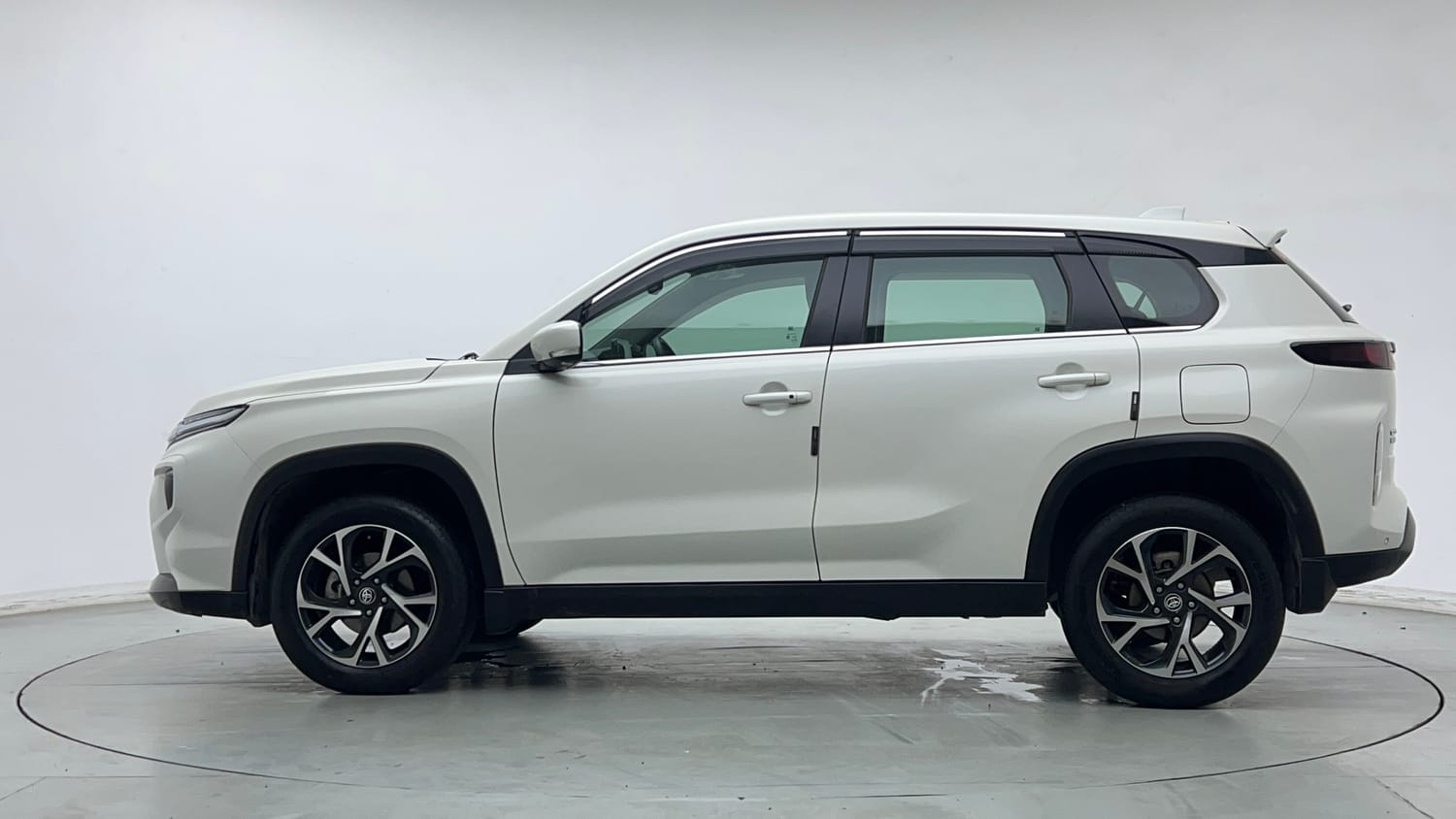 2024 Toyota Urban Cruiser Hyryder G AT NeoDrive-1