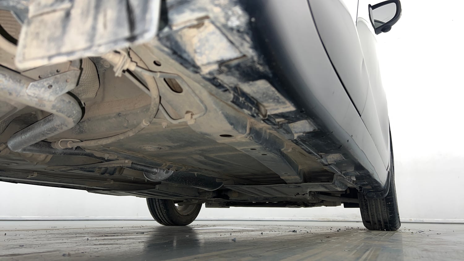 Used 2024 Maruti Suzuki Baleno Alpha MT Petrol Manual extra REAR RIGHT UNDERBODY VIEW
