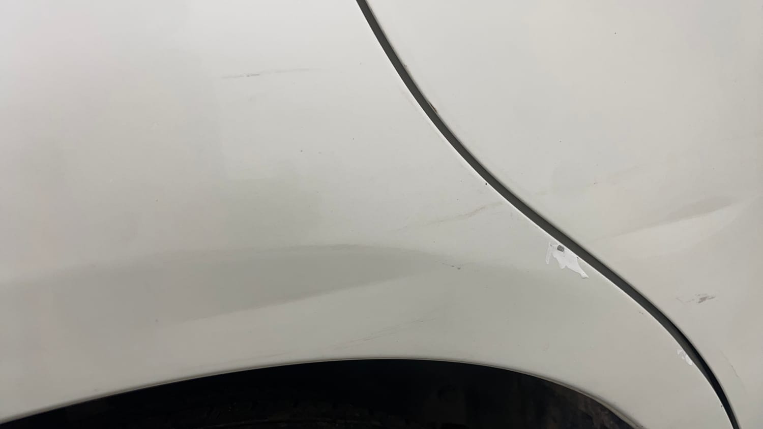 Used 2017 Maruti Suzuki Swift Lxi (O) Petrol Manual dents MINOR DENT