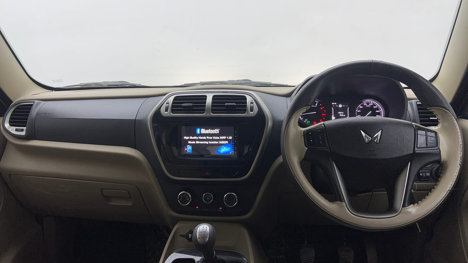 2023 Mahindra Bolero Neo N10-12