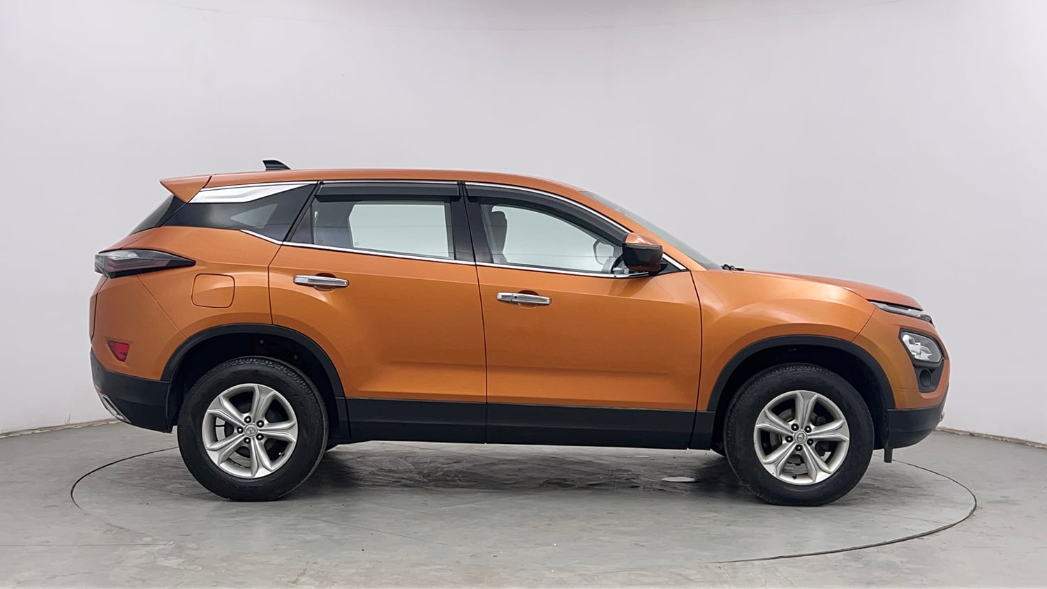 Used 2019 Tata Harrier XZ Diesel Manual exterior RIGHT SIDE VIEW