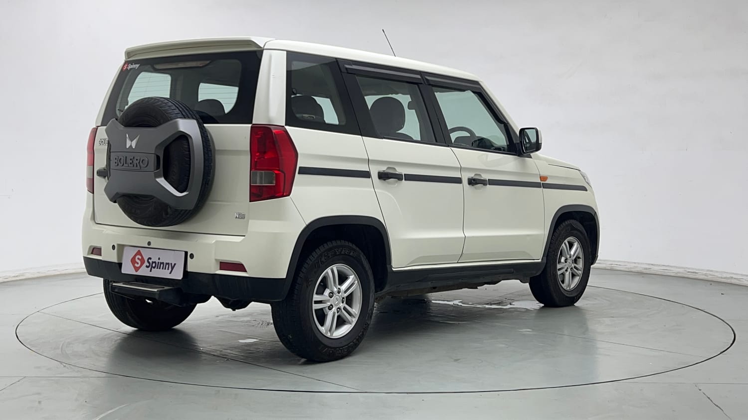 2023 Mahindra Bolero Neo N10-4