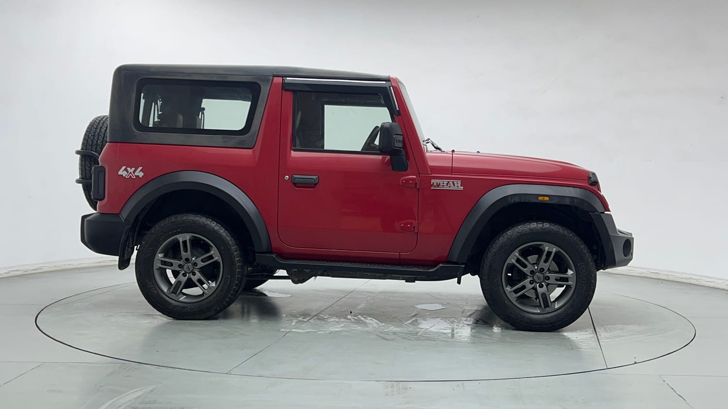 Used 2022 mahindra Thar LX Hard Top Petrol MT 4WD Petrol Manual exterior RIGHT SIDE VIEW
