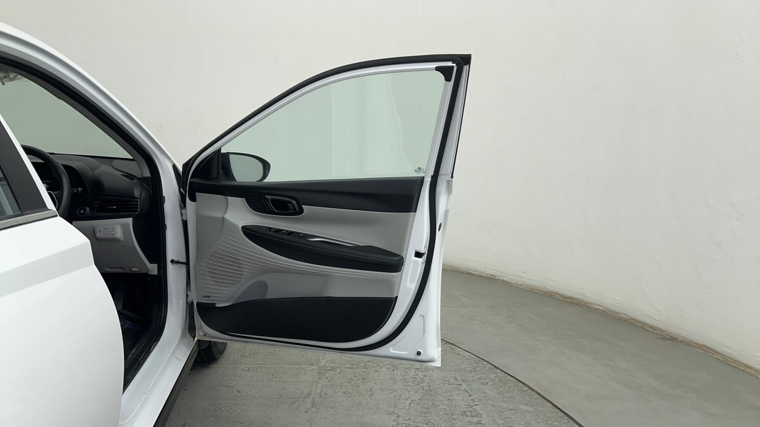 Used 2025 Hyundai New i20 Asta (O) 1.2 IVT Petrol Automatic interior RIGHT FRONT DOOR OPEN VIEW