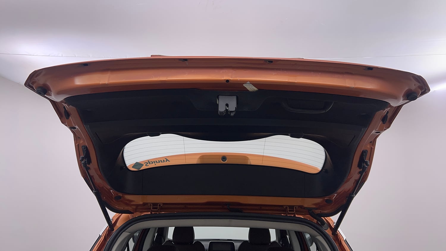 Used 2019 Tata Harrier XZ Diesel Manual interior DICKY DOOR OPEN VIEW