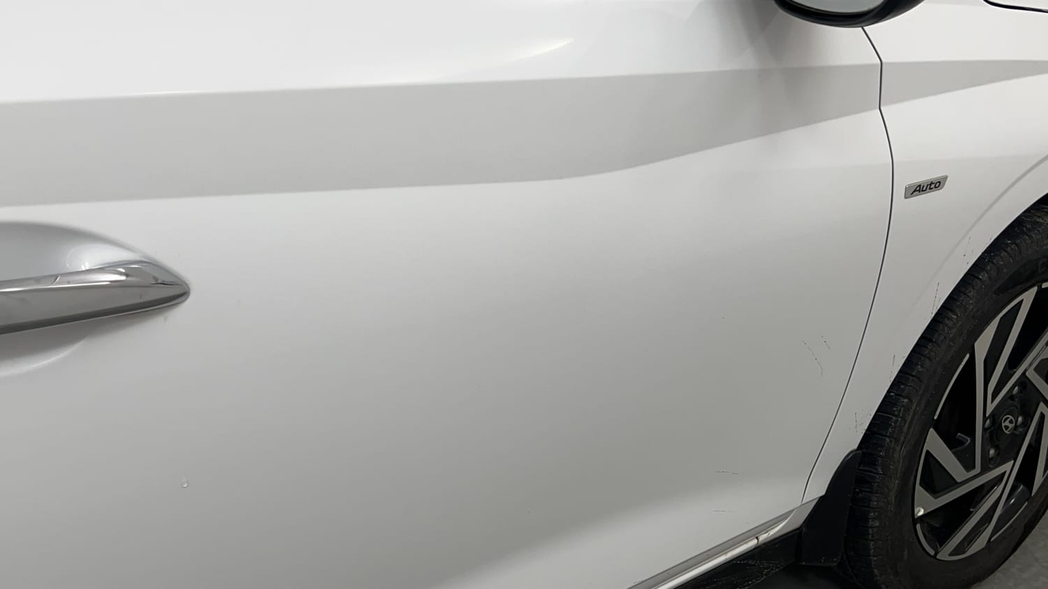 Used 2025 Hyundai New i20 Asta (O) 1.2 IVT Petrol Automatic dents MINOR SCRATCH