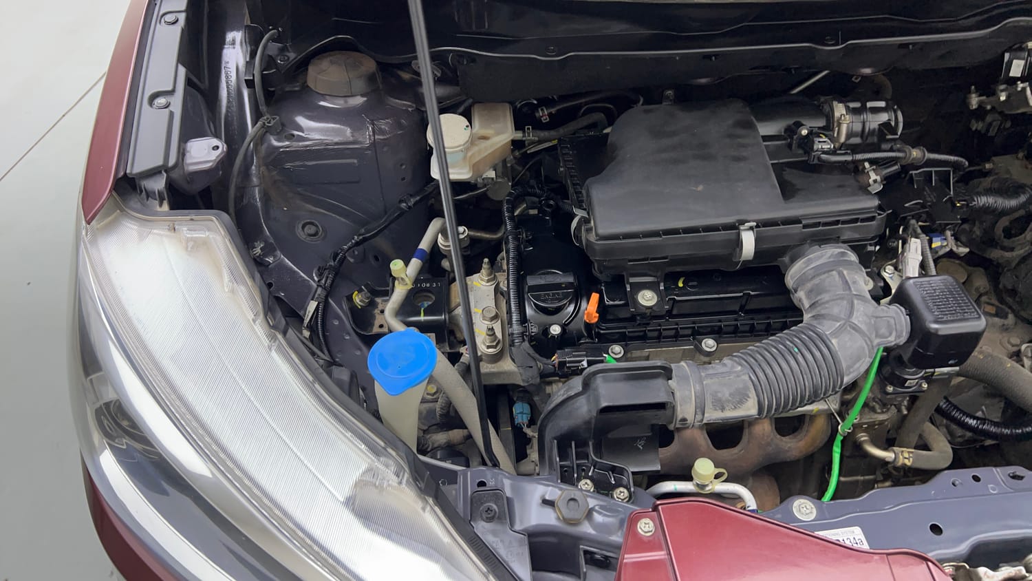 Used 2023 Maruti Suzuki Ertiga VXi (O) Petrol Manual engine ENGINE RIGHT SIDE VIEW