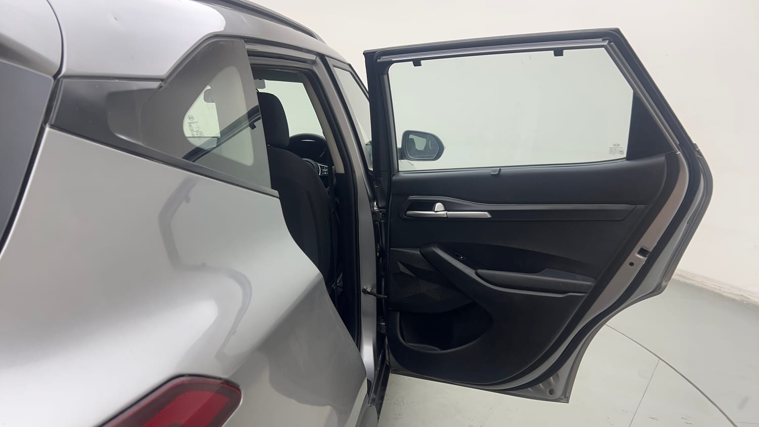 Used 2020 Kia Seltos HTK Plus 1.5 Petrol Manual interior RIGHT REAR DOOR OPEN VIEW