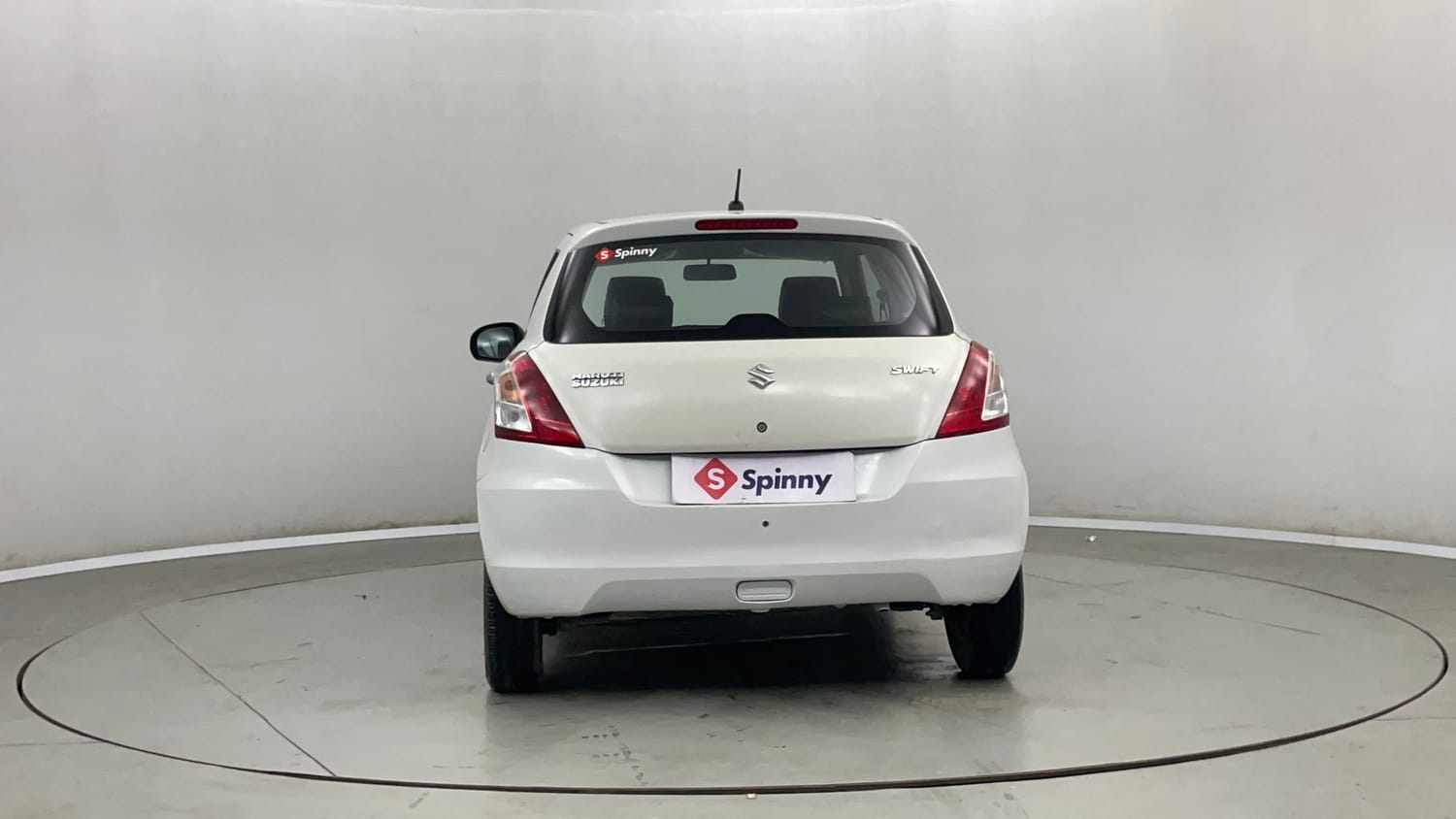 Used 2017 Maruti Suzuki Swift Lxi (O) Petrol Manual exterior BACK VIEW