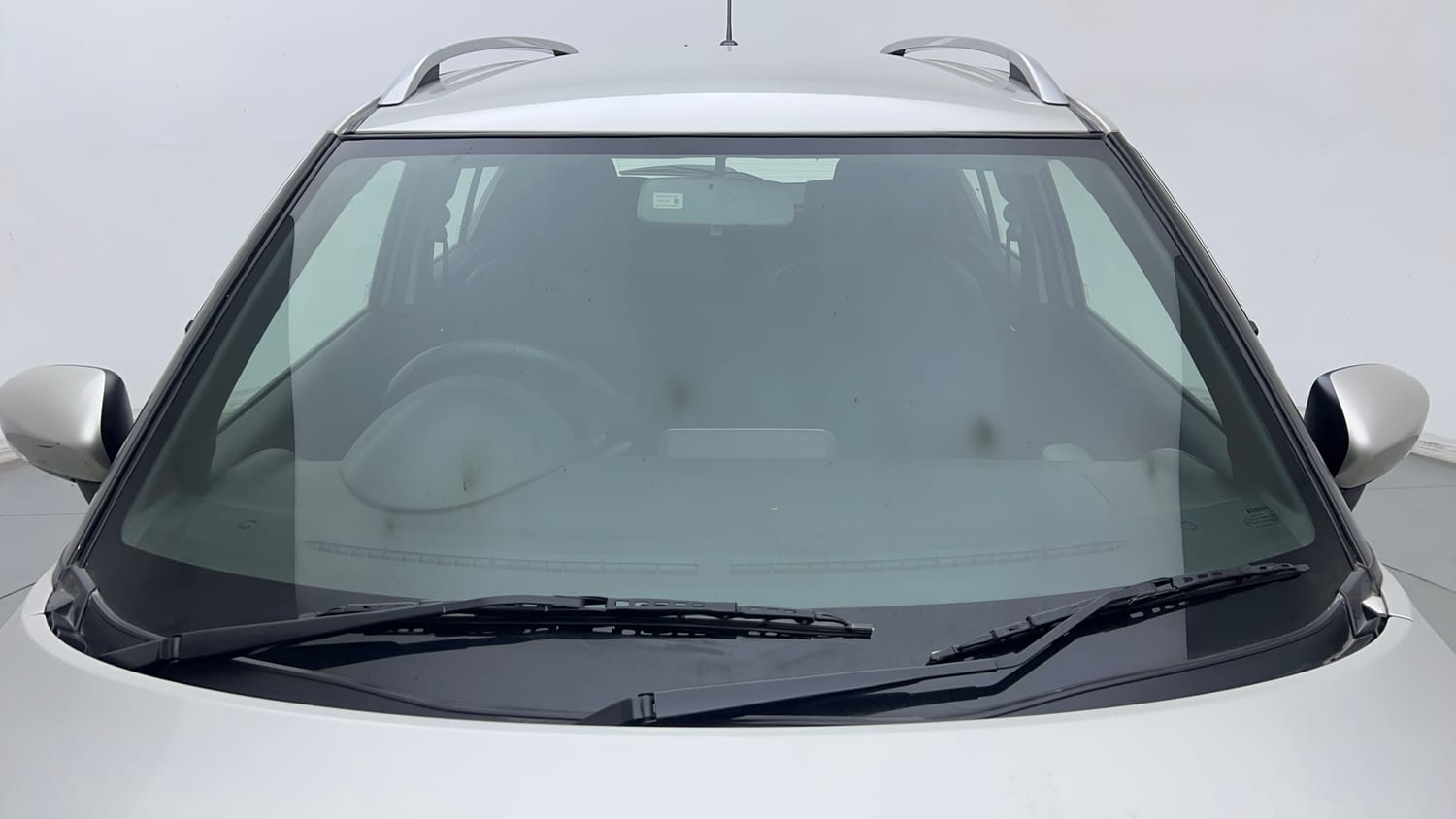Used 2020 Maruti Suzuki Ignis Zeta 1.2 MT Petrol Manual exterior FRONT WINDSHIELD VIEW