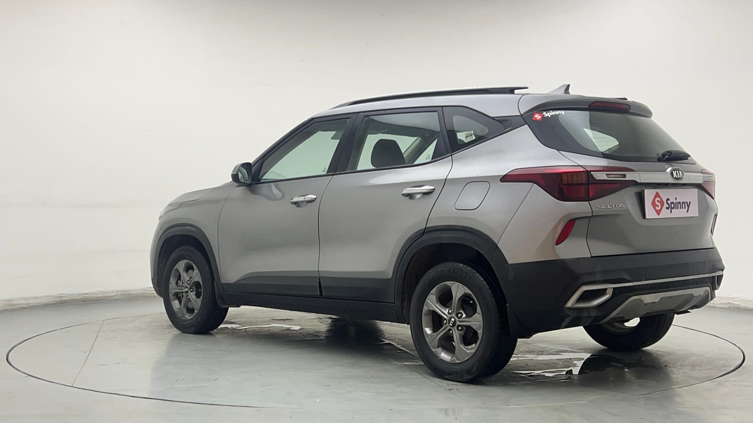 Used 2020 Kia Seltos HTK Plus 1.5 Petrol Manual exterior LEFT REAR CORNER VIEW