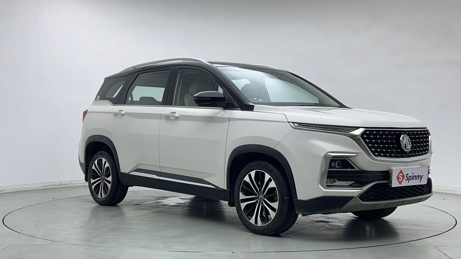 Used 2021 MG Motors Hector Sharp 1.5 DCT Petrol Petrol Automatic exterior RIGHT FRONT CORNER VIEW