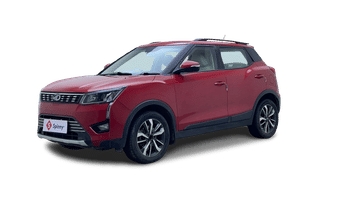 Used 2021 Mahindra XUV 300 W8 (O) 1.5 Diesel AMT Diesel Automatic Image