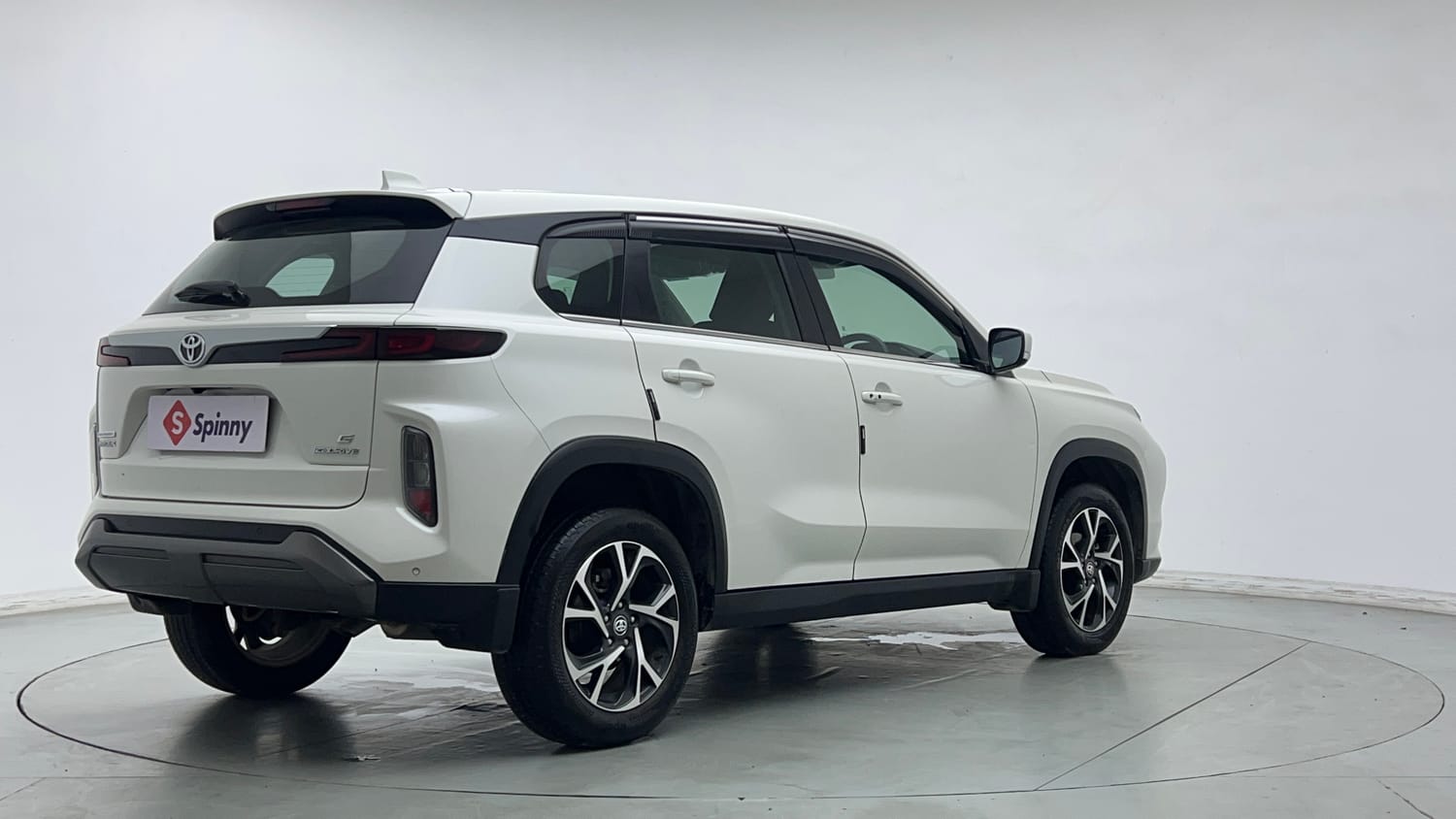 2024 Toyota Urban Cruiser Hyryder G AT NeoDrive-4