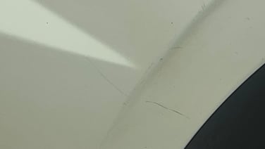 minor_scratch_0