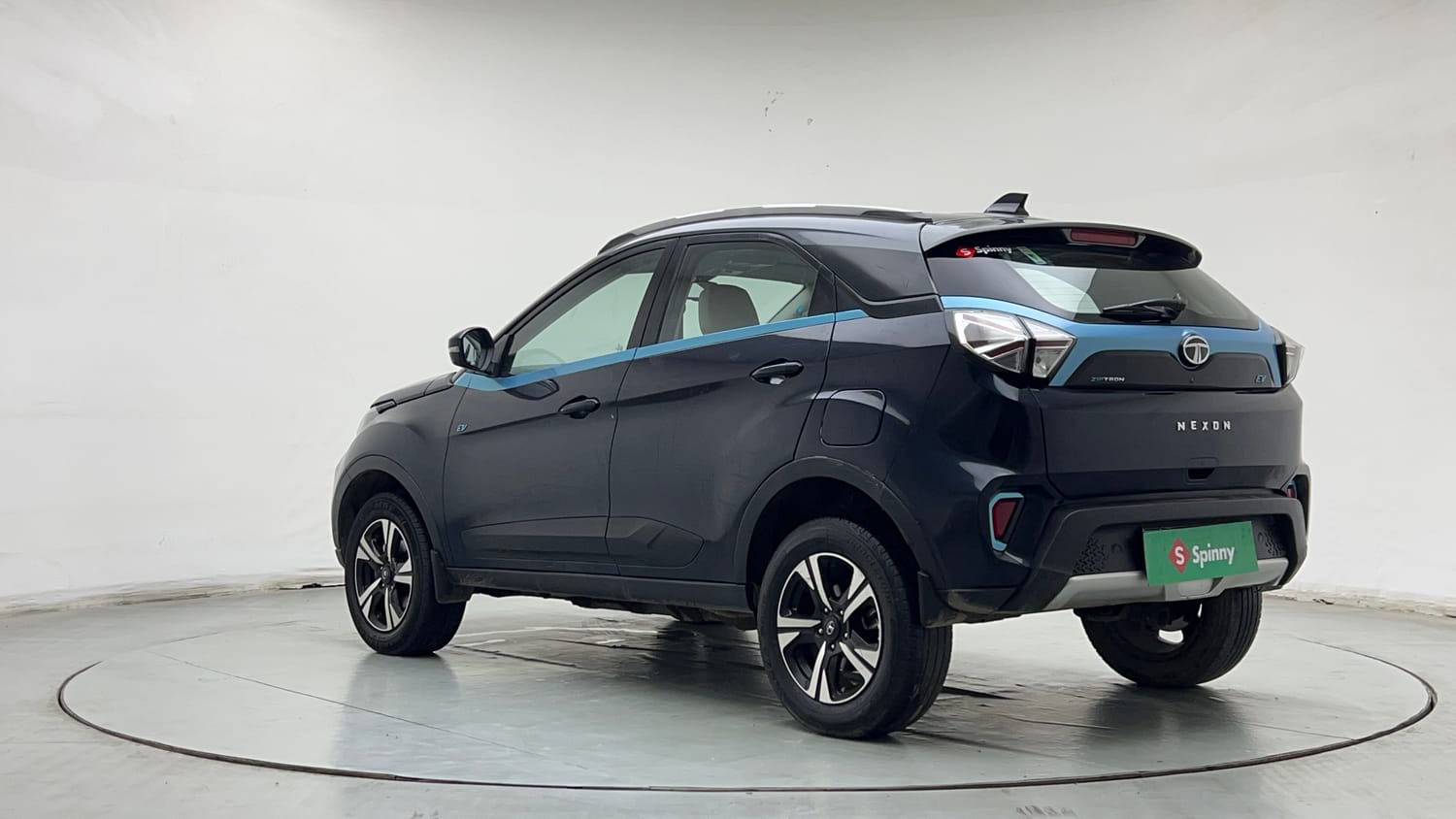 2022 Tata Nexon EV Prime XZ Plus LUX - Photo 3