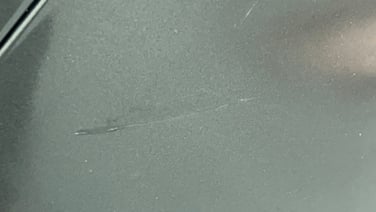 minor_scratch_0