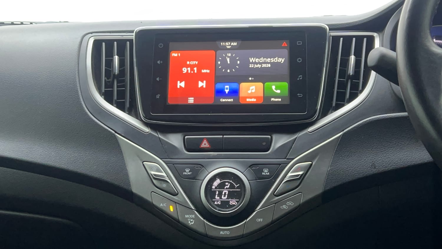 Used 2020 Maruti Suzuki Baleno Alpha Petrol Manual interior MUSIC SYSTEM & AC CONTROL VIEW