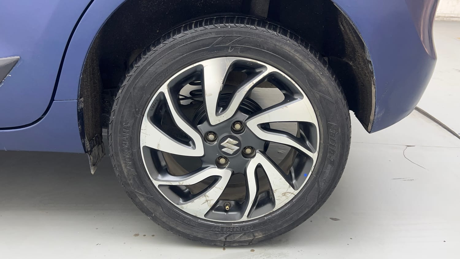 Used 2020 Maruti Suzuki Baleno Alpha Petrol Manual tyres LEFT REAR TYRE RIM VIEW