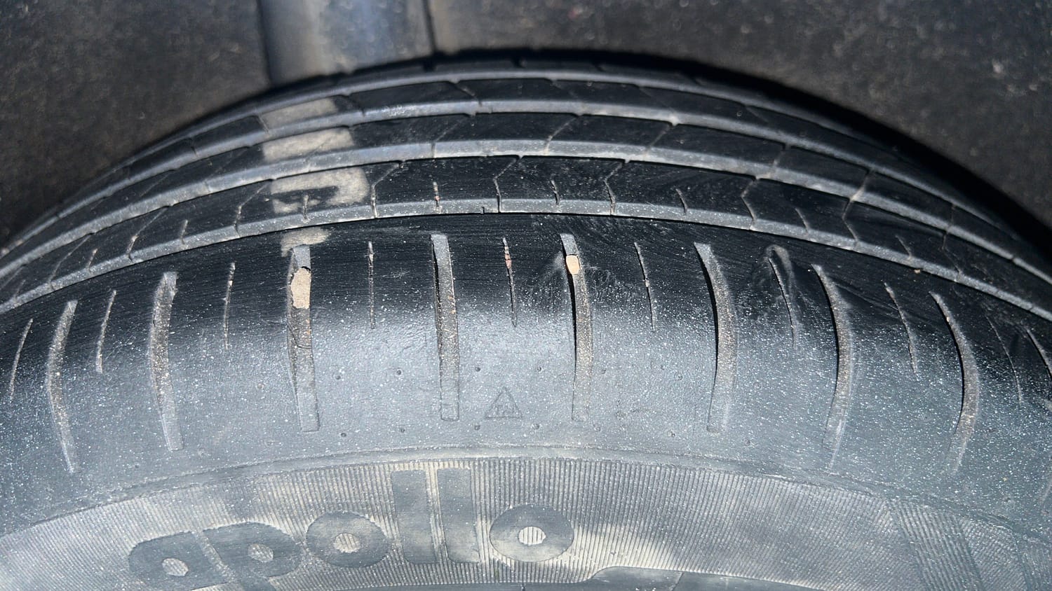 Used 2020 Maruti Suzuki Baleno Alpha Petrol Manual tyres RIGHT REAR TYRE TREAD VIEW