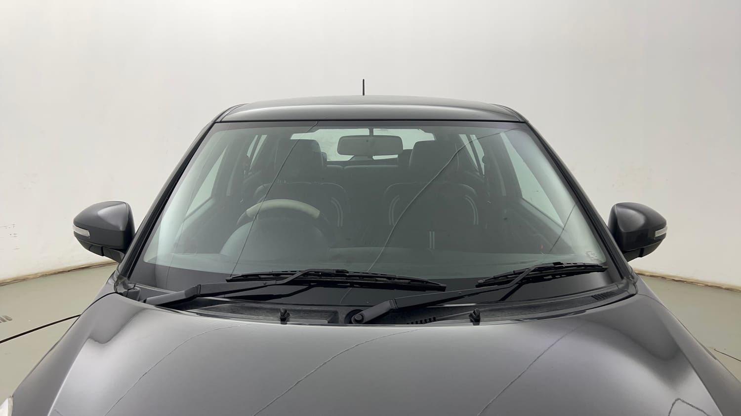 Used 2015 Maruti Suzuki Swift VXi Petrol Manual exterior FRONT WINDSHIELD VIEW