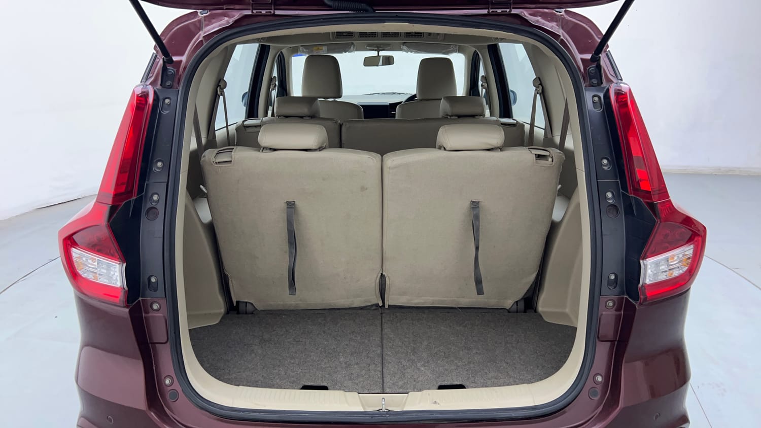 Used 2023 Maruti Suzuki Ertiga VXi (O) Petrol Manual interior DICKY INSIDE VIEW