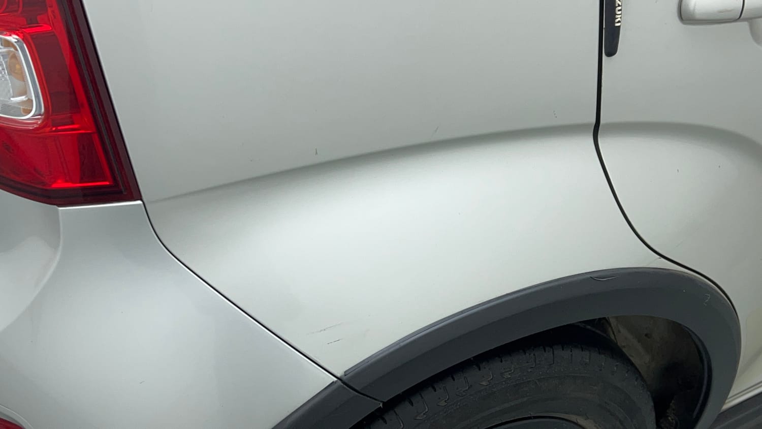 Used 2020 Maruti Suzuki Ignis Zeta 1.2 MT Petrol Manual dents MINOR SCRATCH
