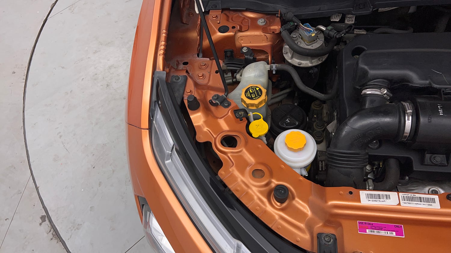 Used 2019 Tata Harrier XZ Diesel Manual engine ENGINE RIGHT SIDE VIEW