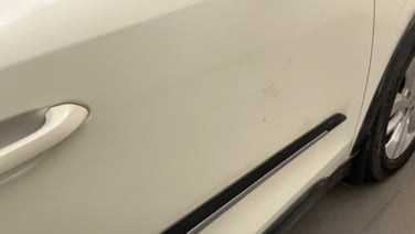 minor_scratch_0