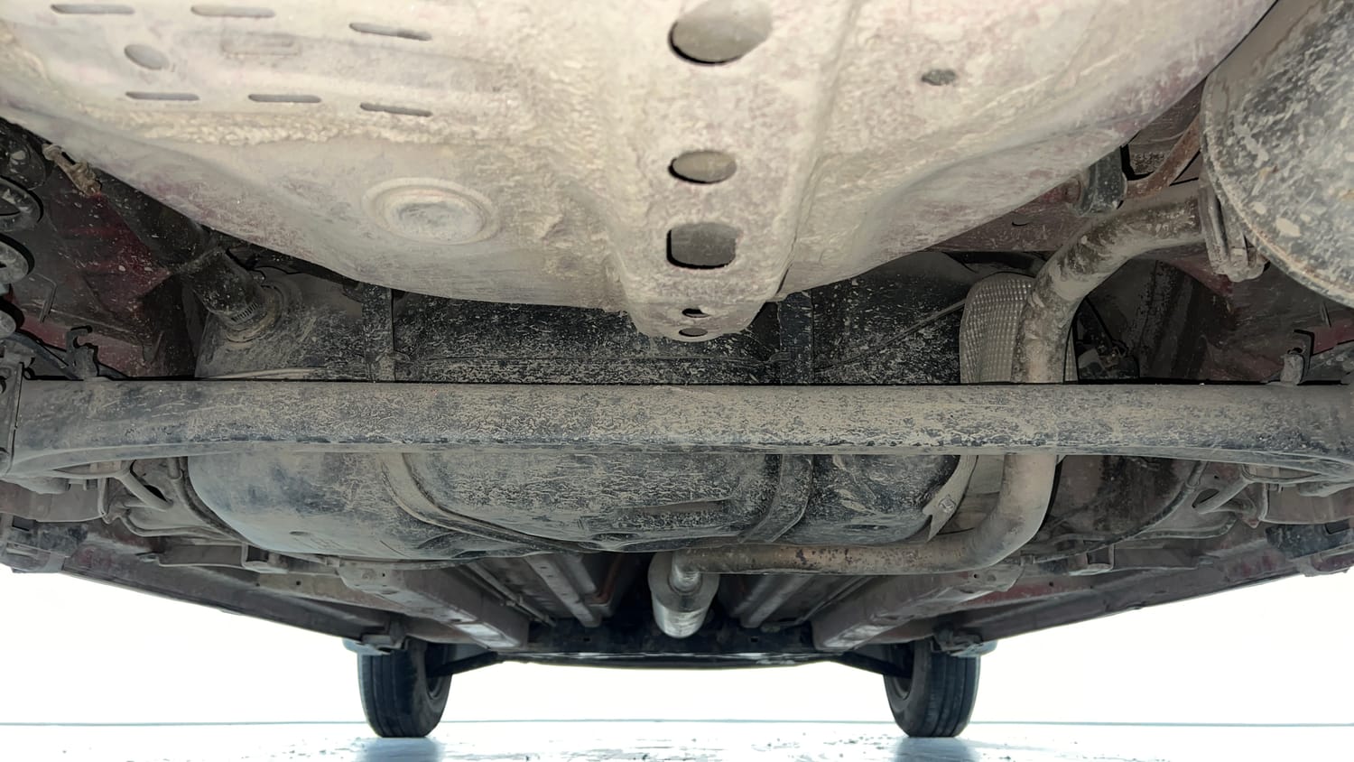 Used 2012 Maruti Suzuki Swift VXi Petrol Manual extra REAR UNDERBODY VIEW (TAKEN FROM REAR)
