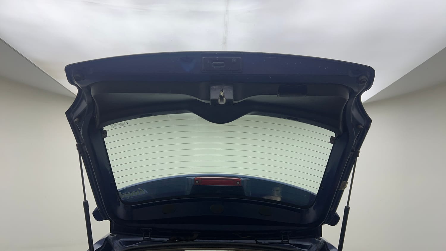 Used 2020 Maruti Suzuki Baleno Alpha Petrol Manual interior DICKY DOOR OPEN VIEW