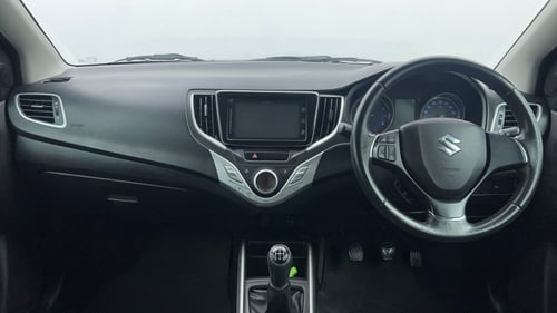 Used 2015 Maruti Suzuki Baleno Alpha 1.2 Petrol Manual interior DASHBOARD VIEW