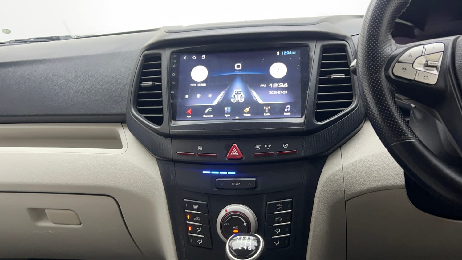 Used 2023 Mahindra XUV 300 W6 1.2 Petrol Petrol Manual top_features Integrated (in-dash) music system