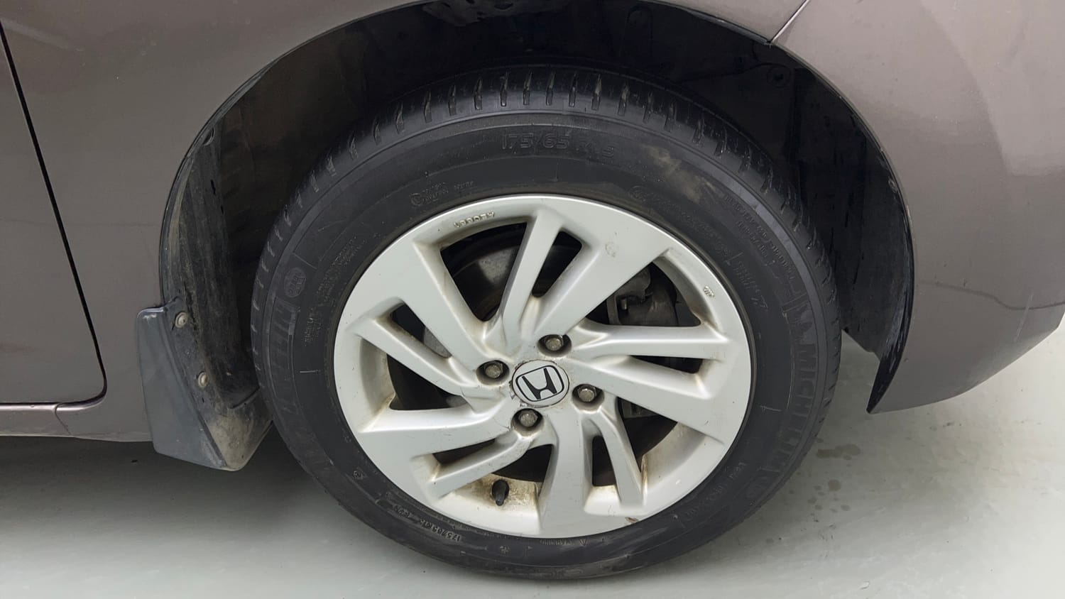 2015 Honda Jazz V Petrol-32