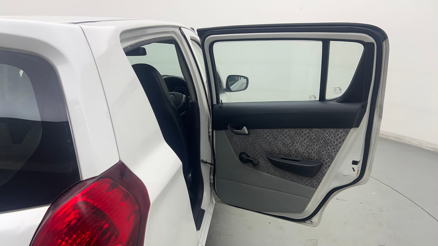 Used 2016 Maruti Suzuki Alto 800 LXi Petrol Manual interior RIGHT REAR DOOR OPEN VIEW