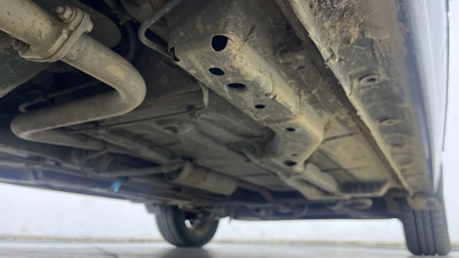 Used 2024 Tata Tiago XZA Plus Petrol Automatic extra REAR RIGHT UNDERBODY VIEW