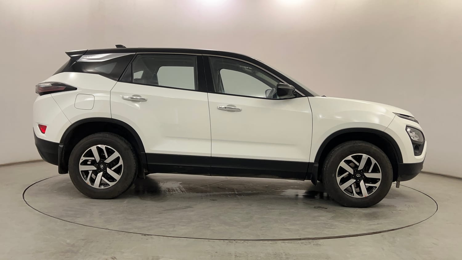 Used 2022 Tata Harrier XZ Plus Diesel Manual exterior RIGHT SIDE VIEW