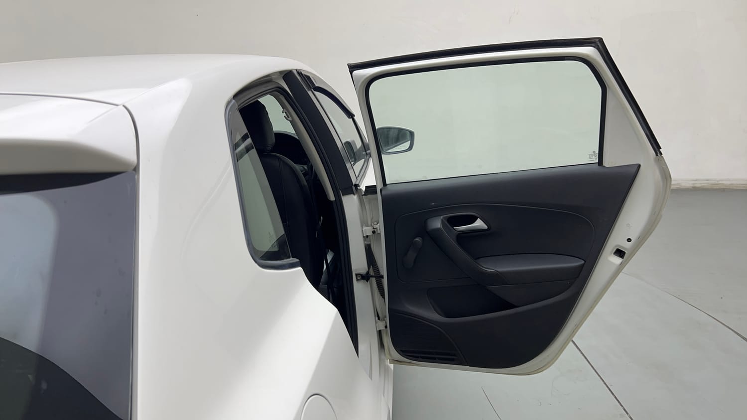 2015 Volkswagen Polo Trendline 1.2L (P)-20