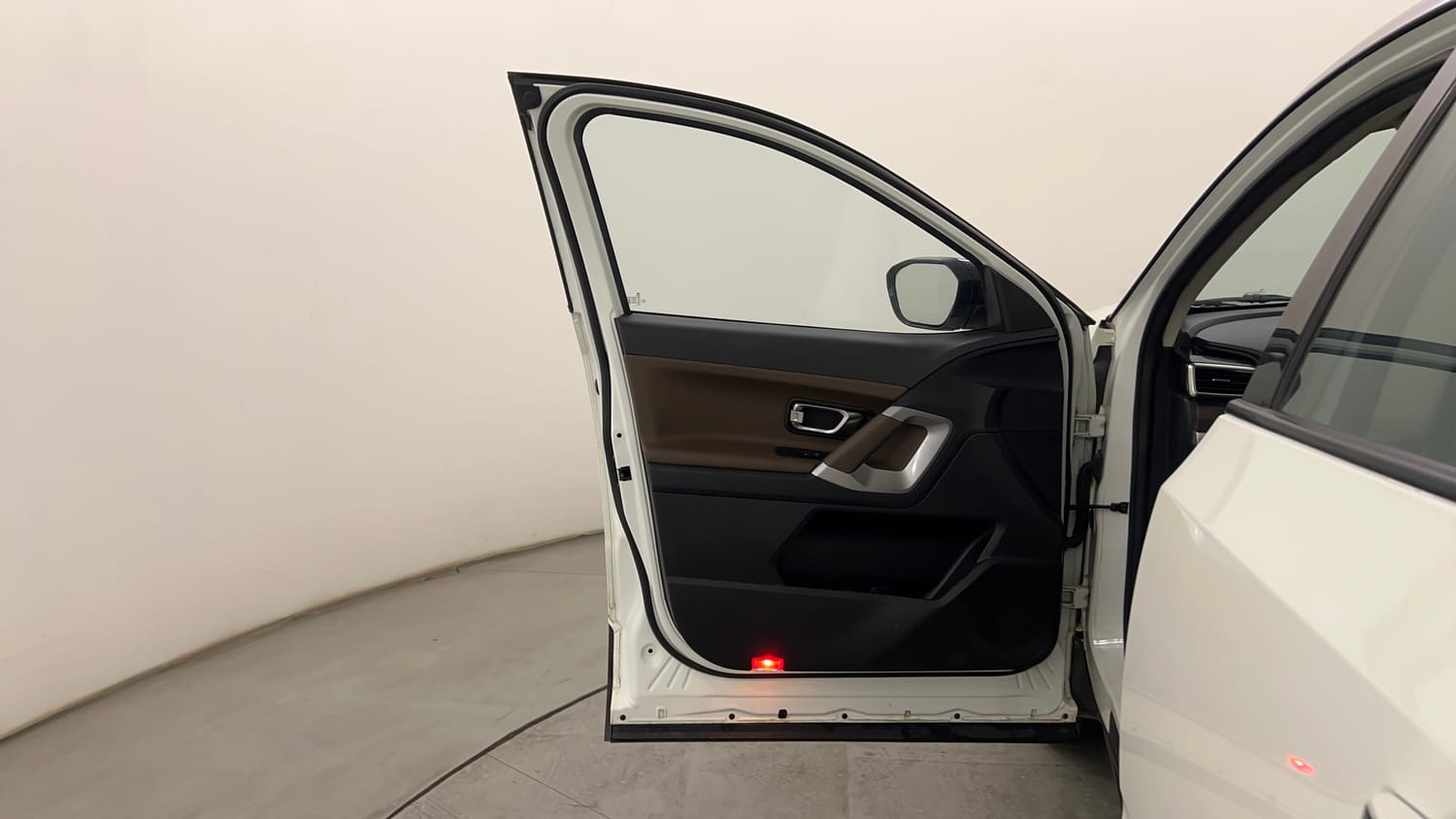Used 2022 Tata Harrier XZ Plus Diesel Manual interior LEFT FRONT DOOR OPEN VIEW